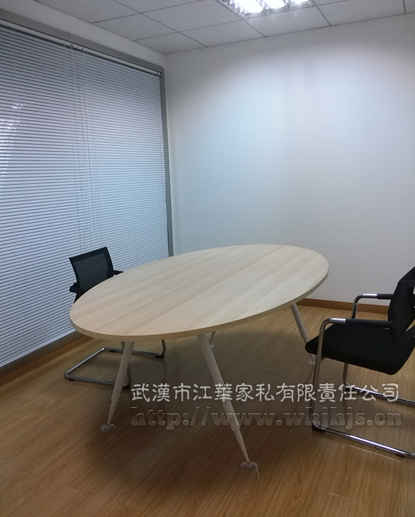 小会议桌